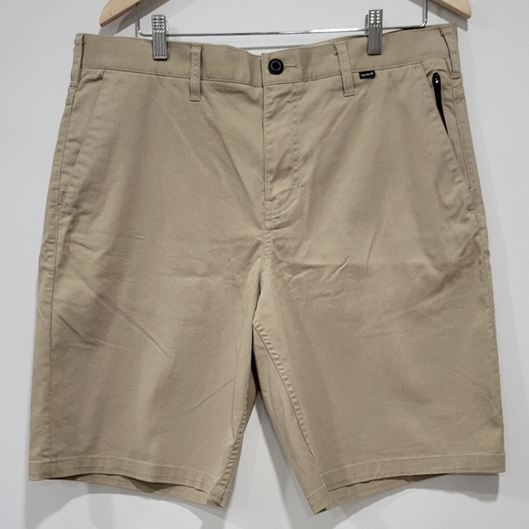 Nike Other - Hurley Men's Dri-fit Nike Khaki Chino Shorts Size 36